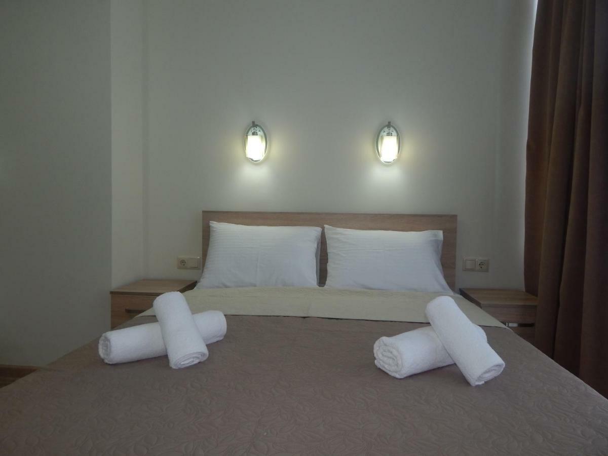 Hotel Belugo Батуми Экстерьер фото