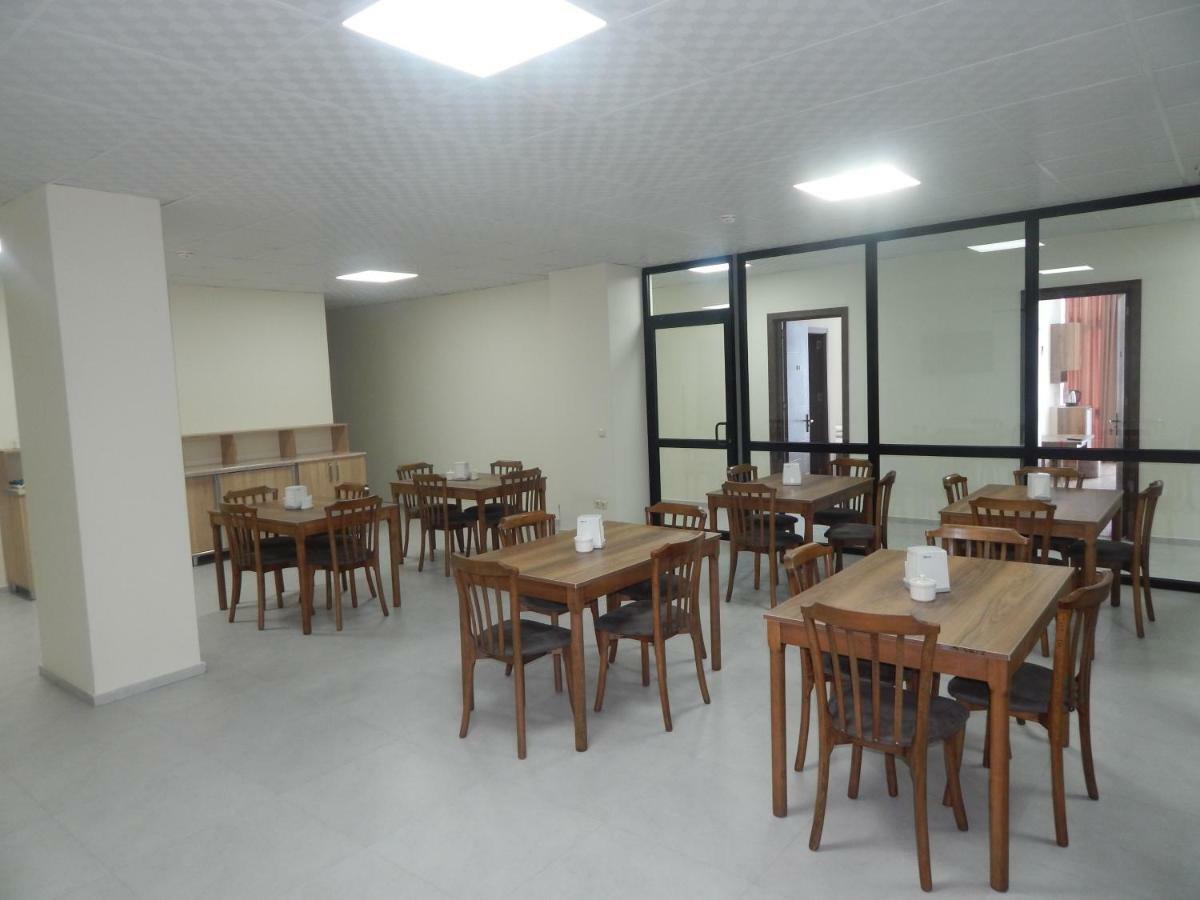 Hotel Belugo Батуми Экстерьер фото
