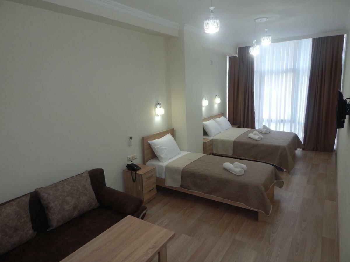 Hotel Belugo Батуми Экстерьер фото